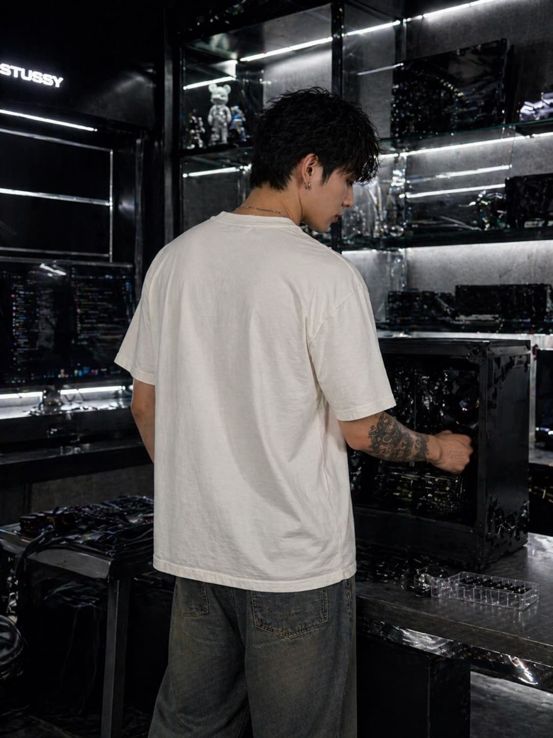 Stüssy 스투시 천지창조 그래픽 반팔 티셔츠 (아이보리) 상품이미지2