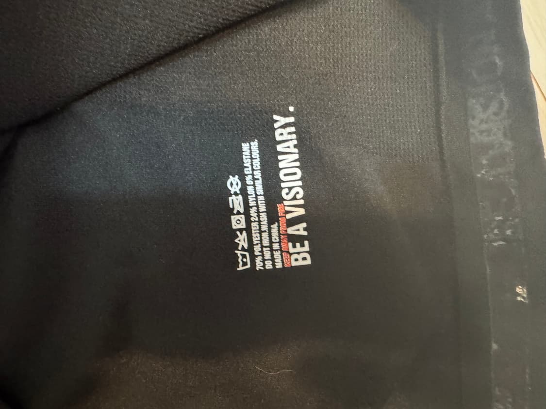 Gymshark 짐샤크 오닉스 v1 후디 L 사이즈 판매 합니다 상품이미지3