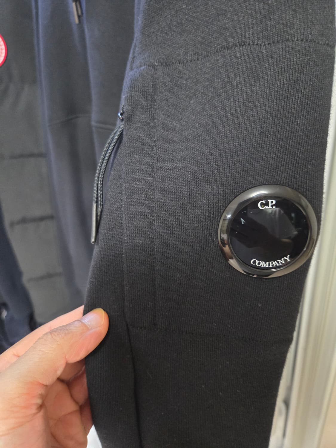 ​[S급] C.P. 컴퍼니 렌즈 와펜 후드티 상품이미지5