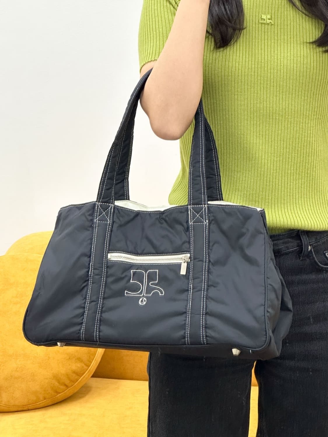 courreges / 꾸레쥬 빅 로고 숄더백  상품이미지8