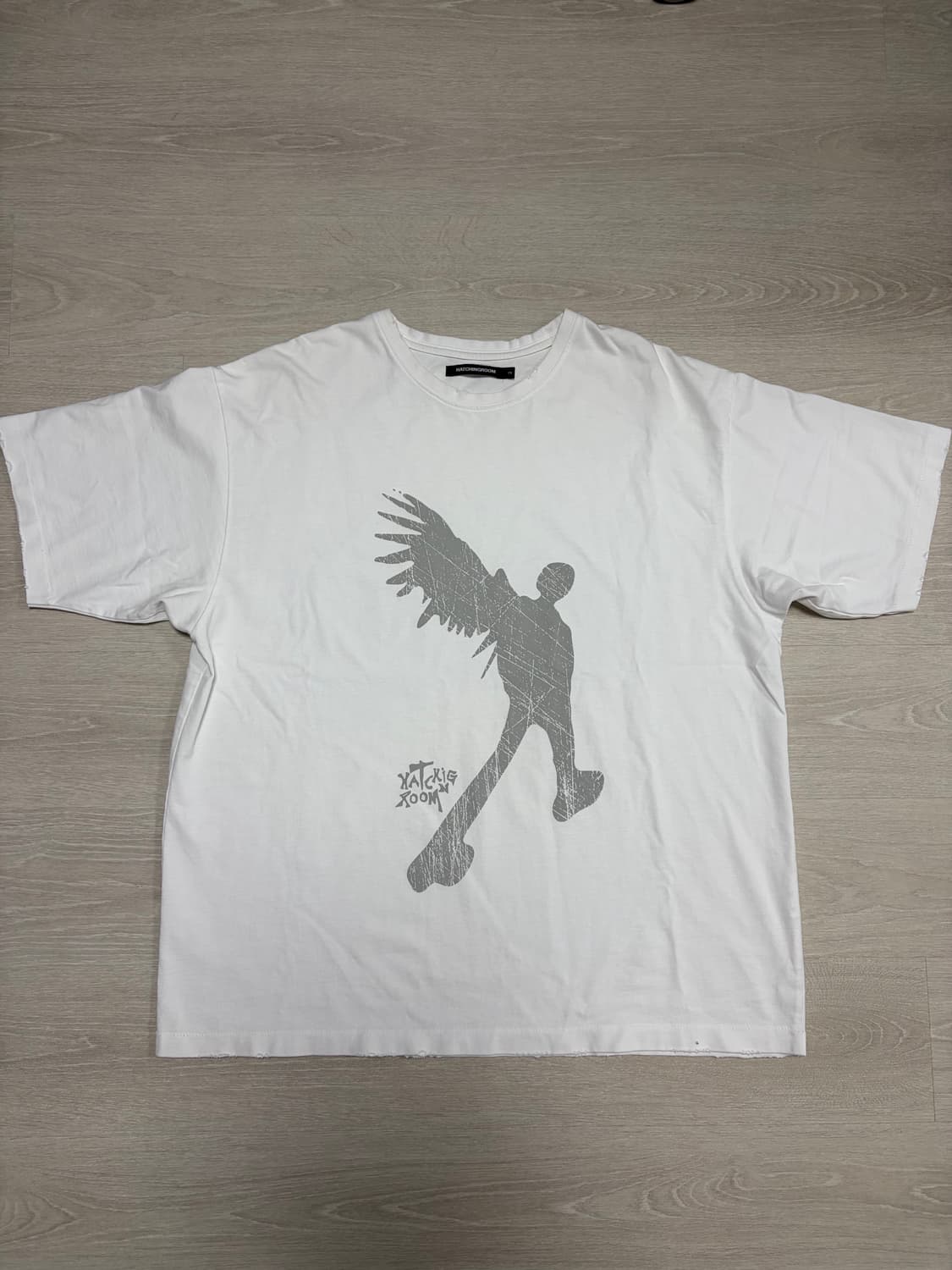 해칭룸 Broken Angel Tee White 상품이미지3