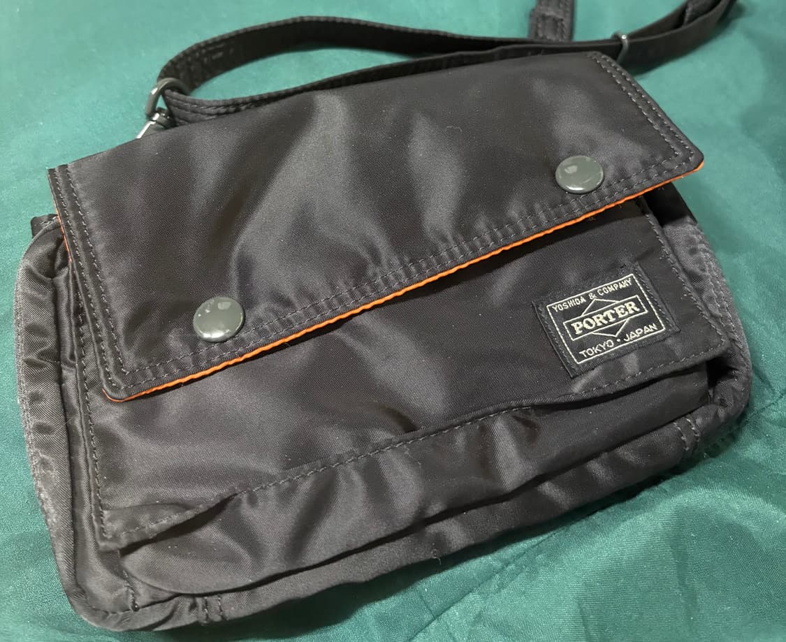 요시다포터 크로스백 상품이미지1