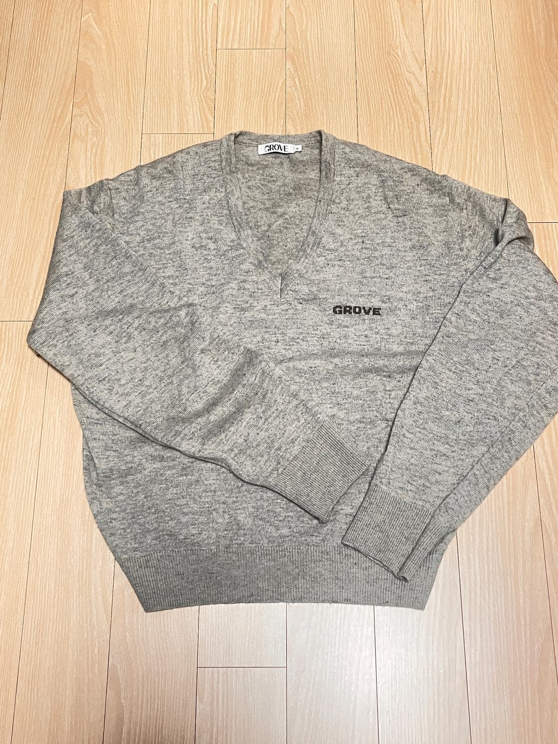 그로브 브이넥 니트 상품이미지3