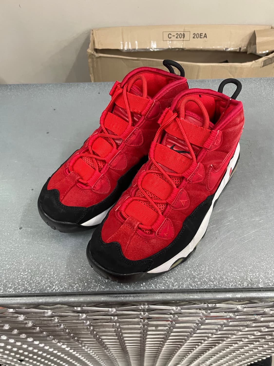 나이키 에어맥스 업템포 유니버시티 레드 255 상품이미지2