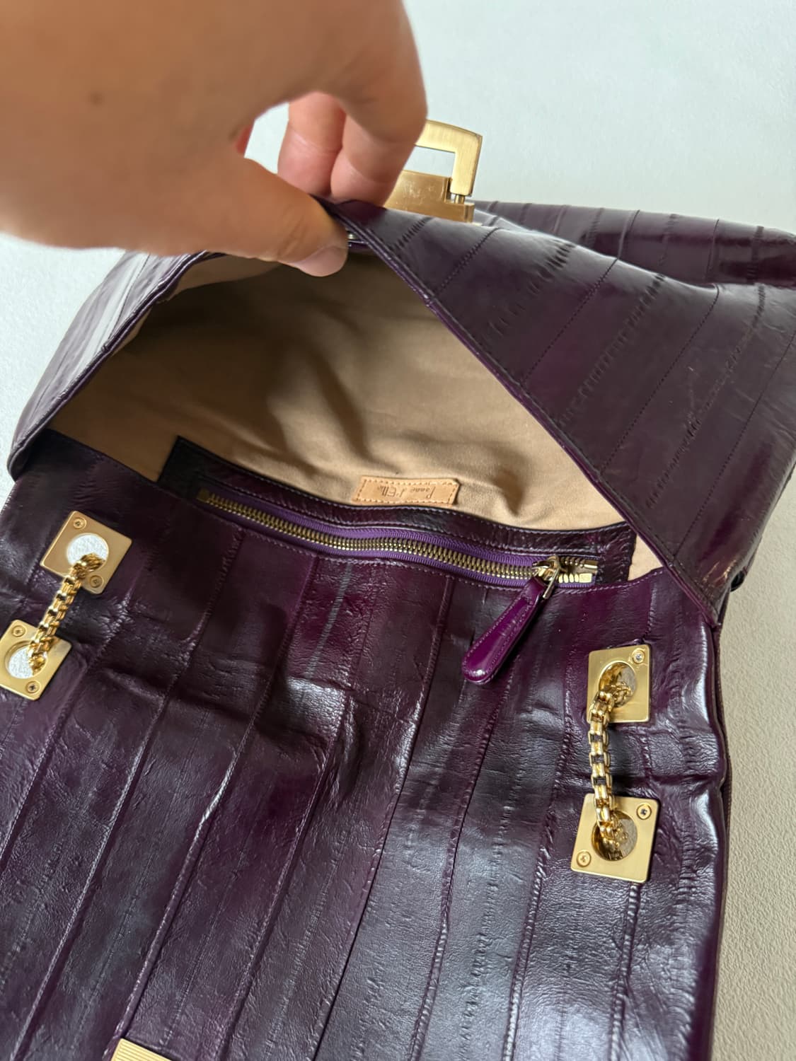 Pre owned 가오리 레더 체인 숄더백 상품이미지8