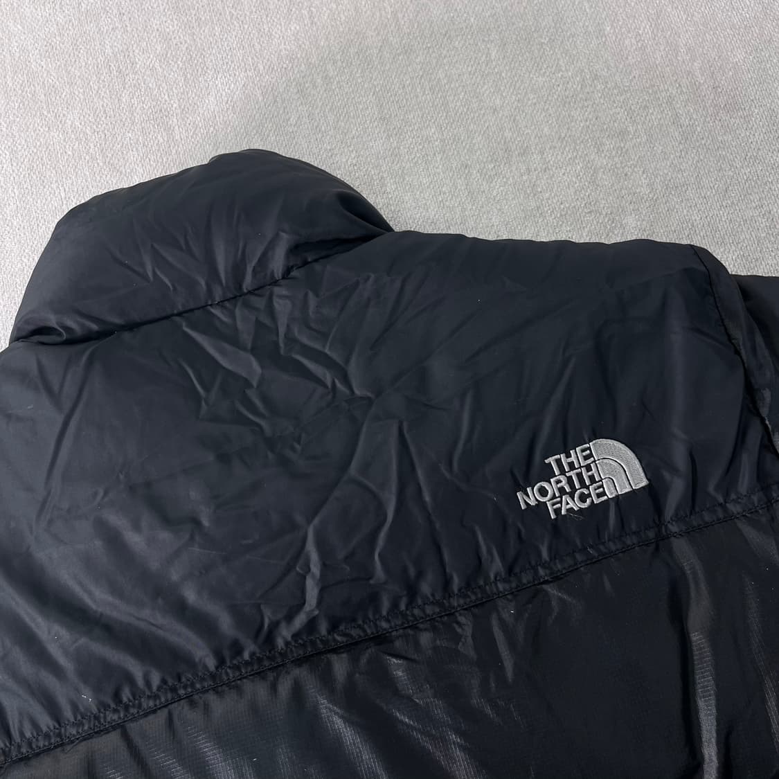 W 95 노스페이스 유광 1996 700 눕시 패딩 상품이미지5