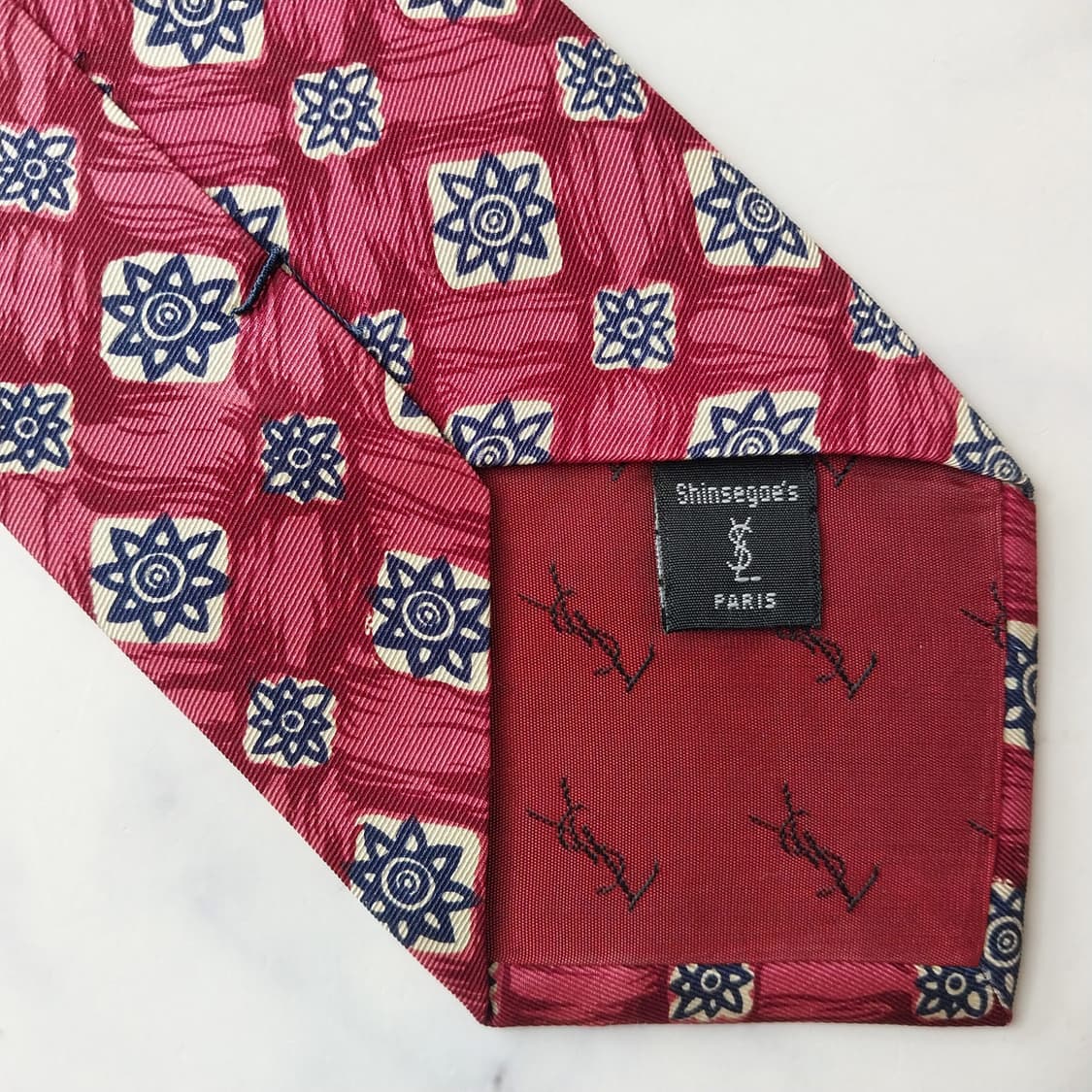 입생로랑 실크 진핑크 기하 패턴 넥타이 9.4cm A+등급 K1562
 상품이미지10