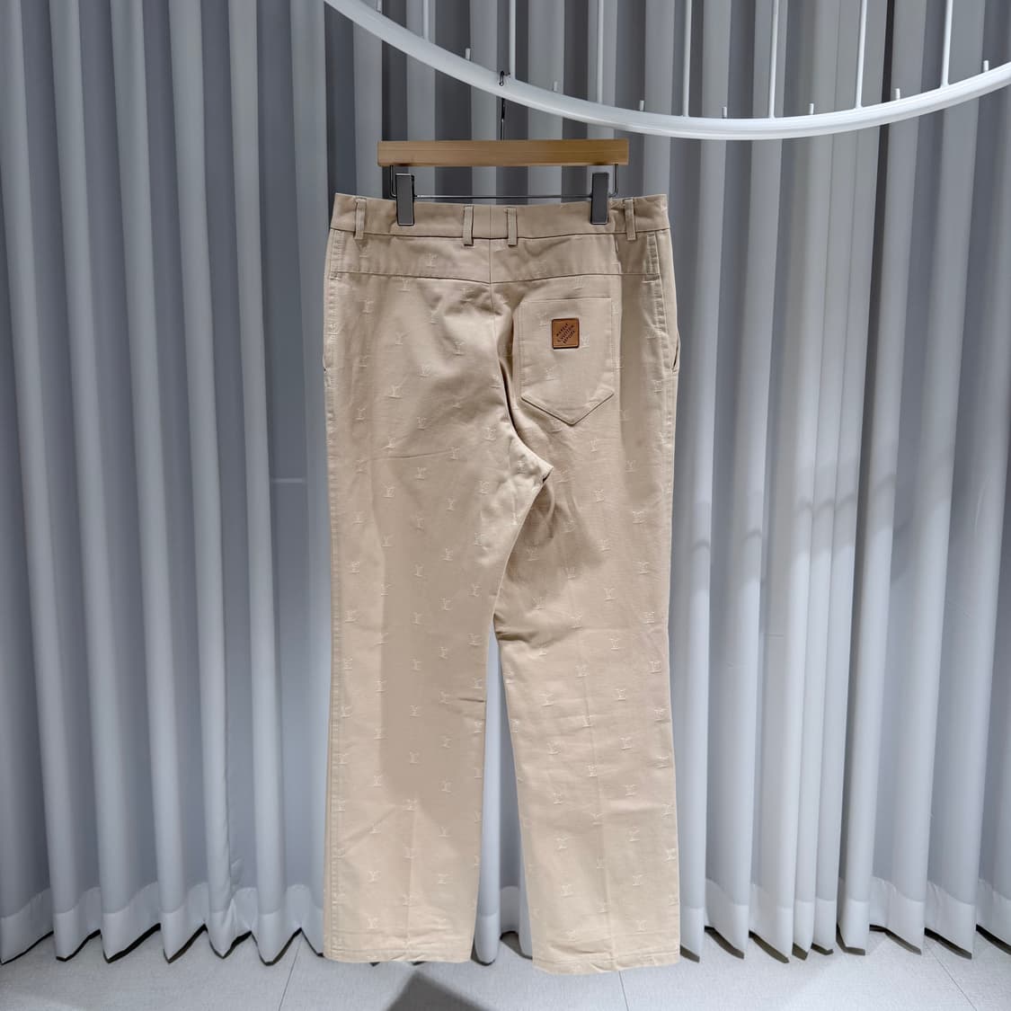 (A+/52) / 루이비통 레더 패치 코튼 치노 데님 팬츠 바지 베이지 상품이미지5