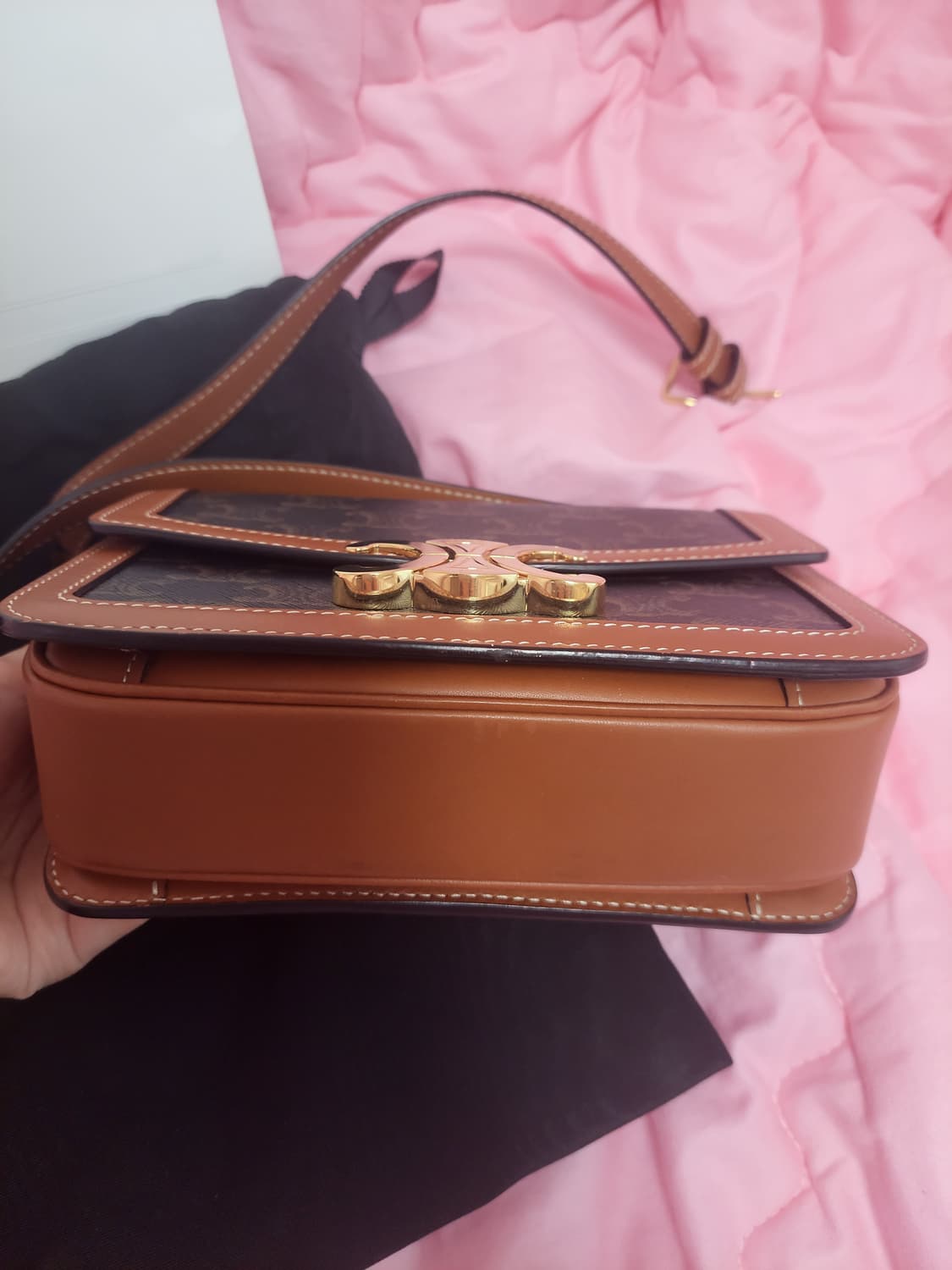 정급)급처상태좋음최저가!셀린느 탠 트리옹프 캔버스 틴 크로스백트리오페가방 상품이미지7