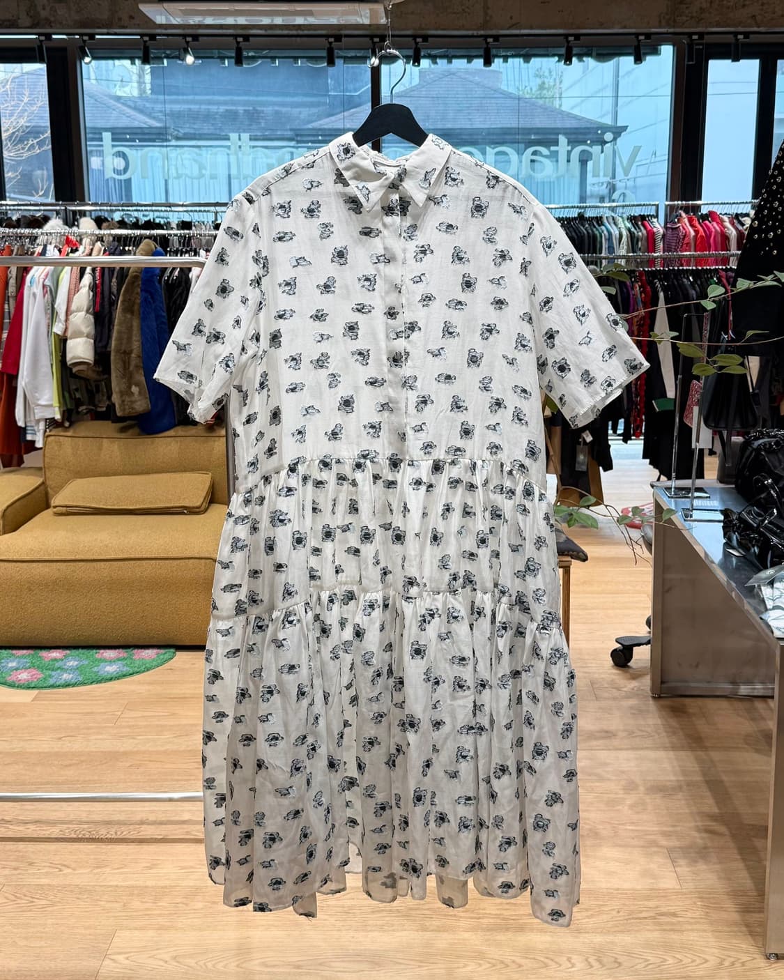 세실리아 반센 화이트블루 프림로즈 슈퍼 플레어 하프버튼 원피스  상품이미지1