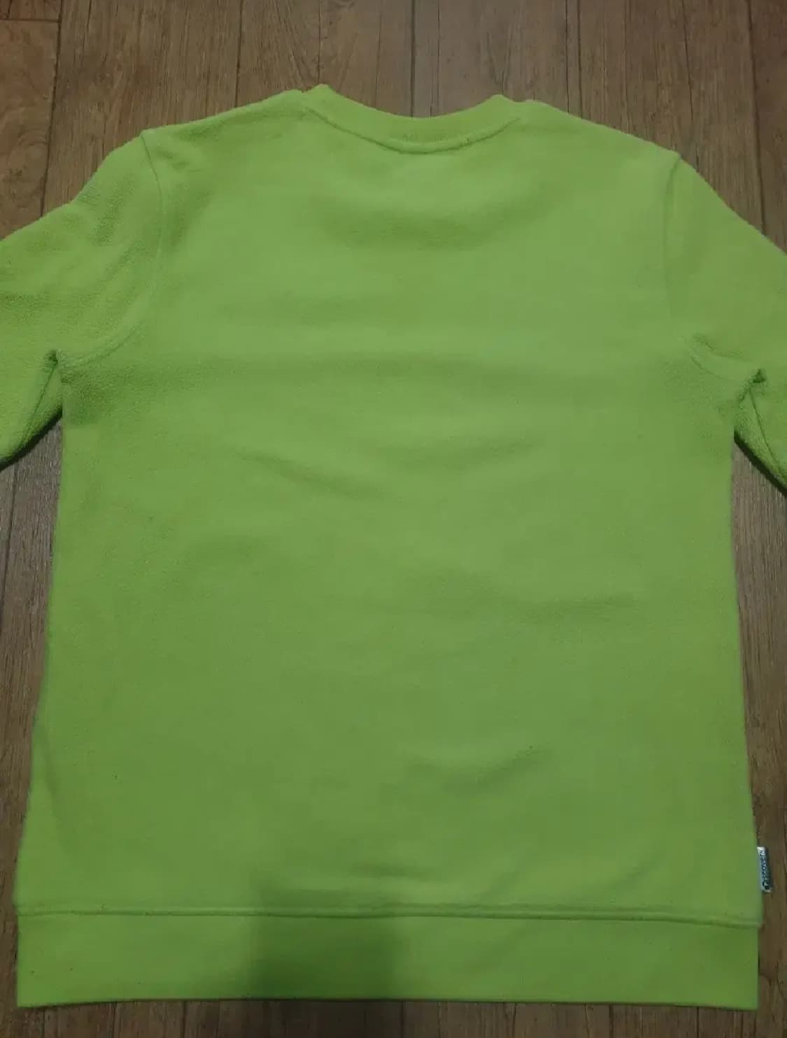 디스커버리 라운드티 95~100 사이즈입니다 상품이미지5