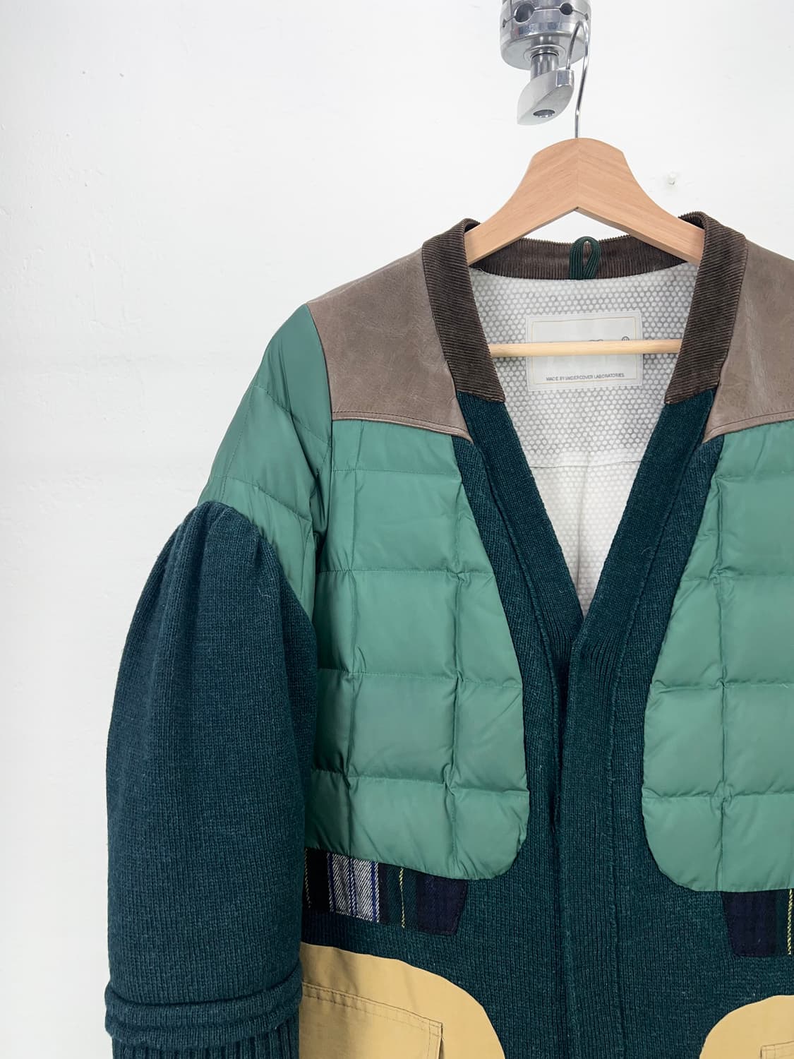언더커버 08AW 언리얼 패치워크 도킹 다운 자켓 상품이미지2