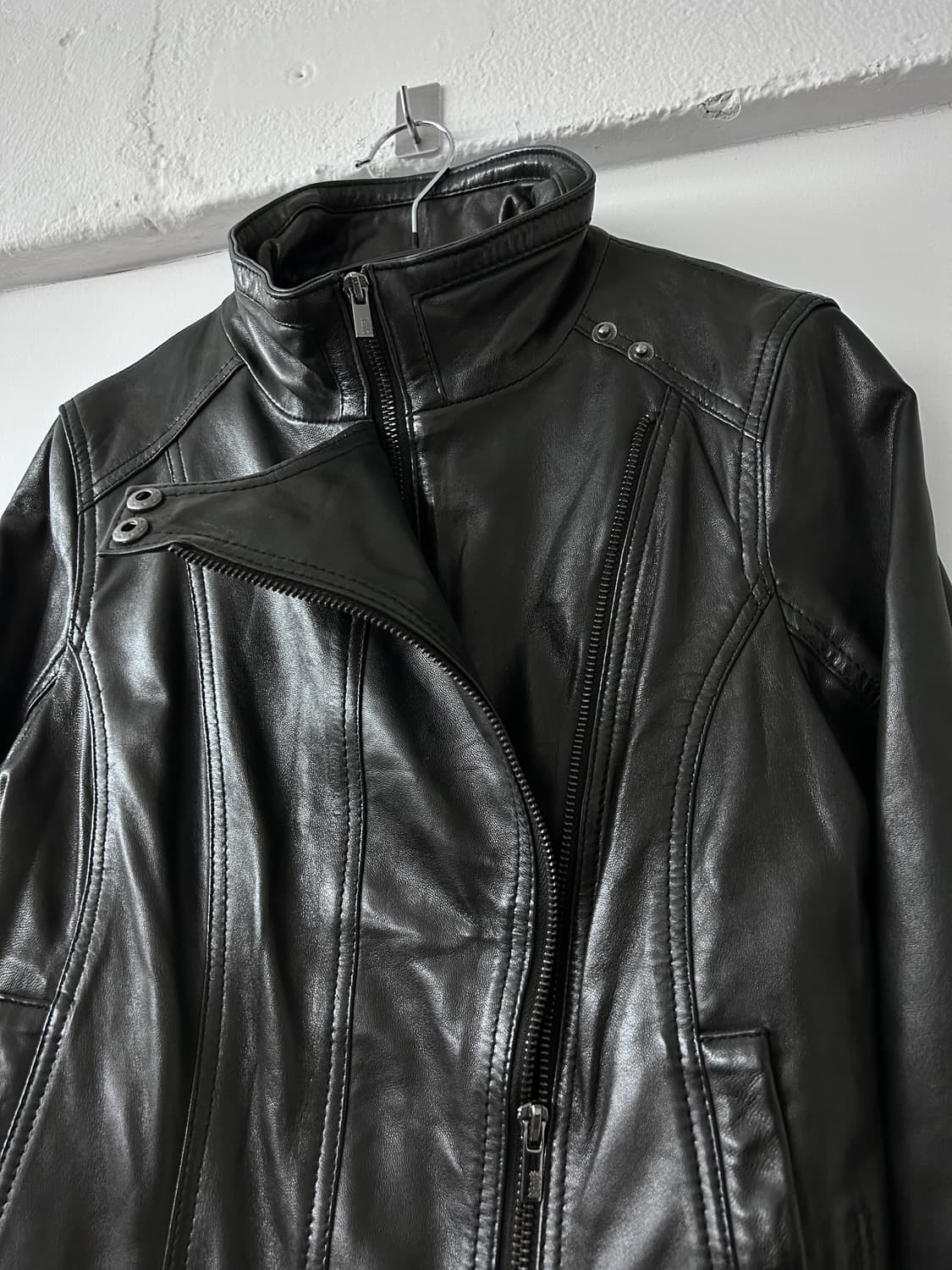 램스킨 사선 더블 지퍼/클로징 자켓 상품이미지3