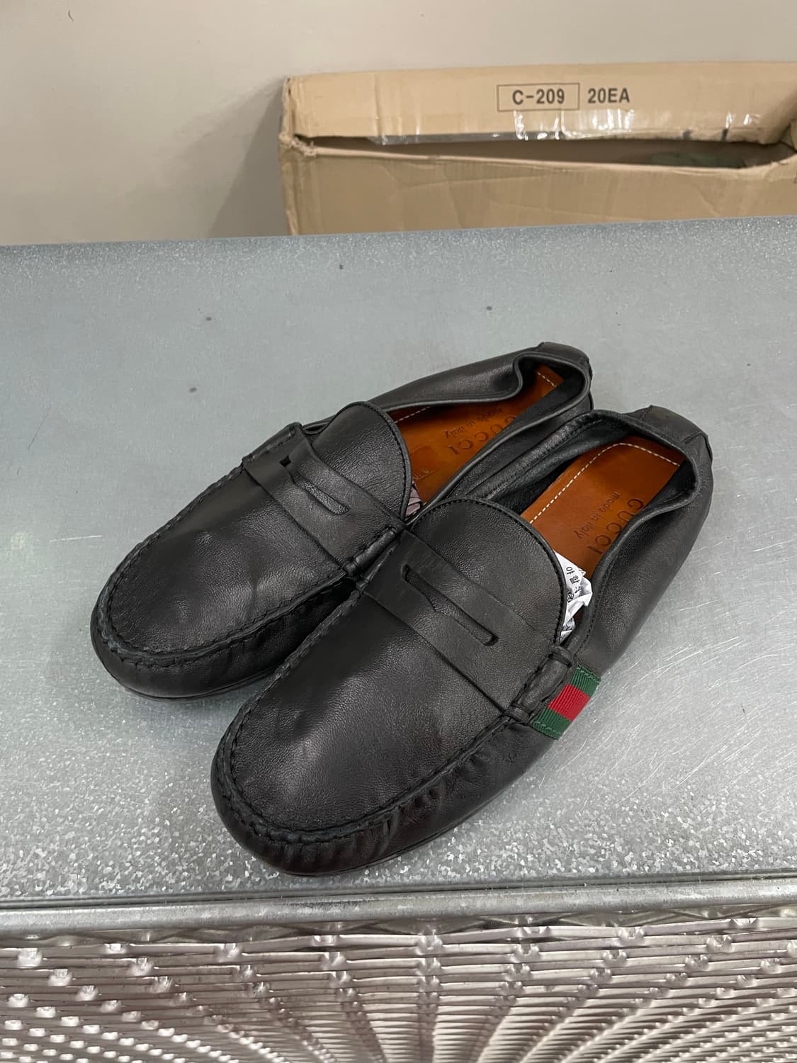 구찌 드라이빙 레더 로퍼 7 상품이미지2