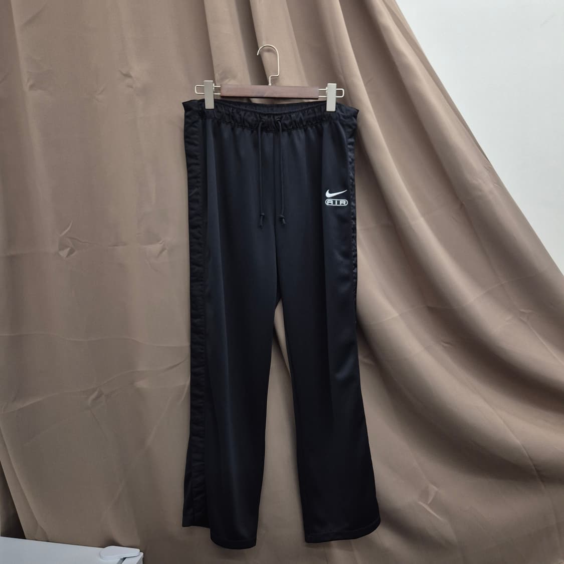 나이키 에어 여성 미드라이즈 브레이크어웨이 팬츠 XL 상품이미지1