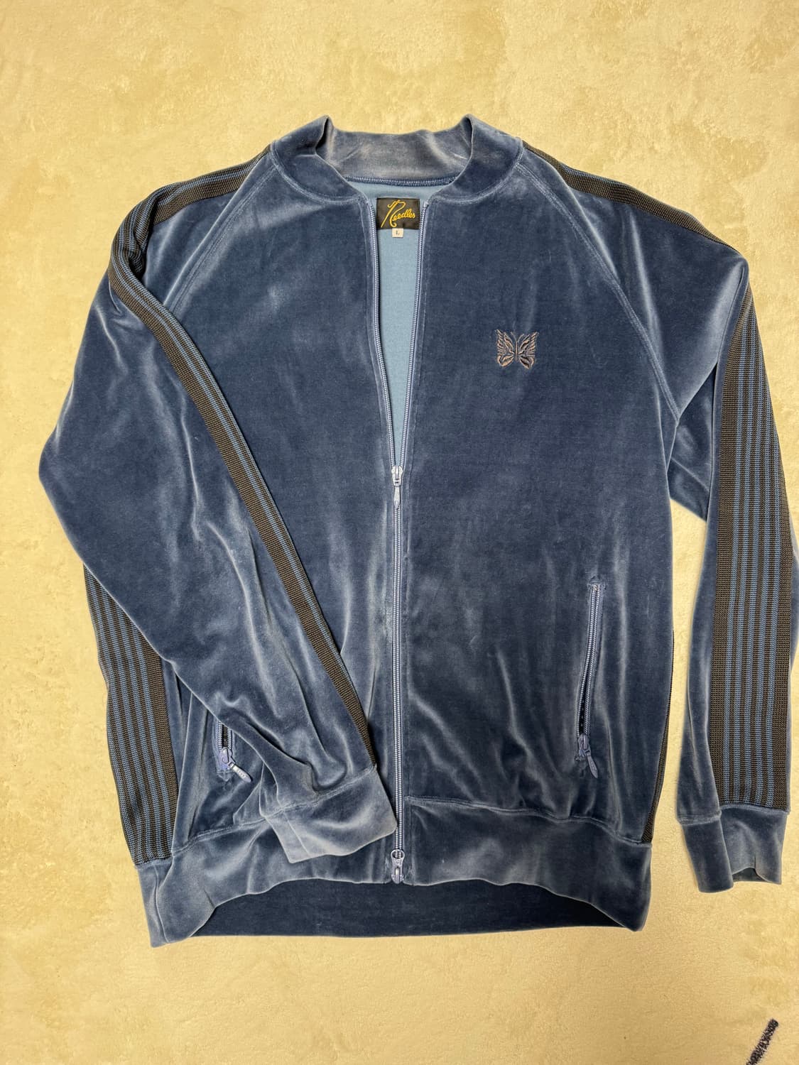 니들스 벨벳 자켓 상품이미지1