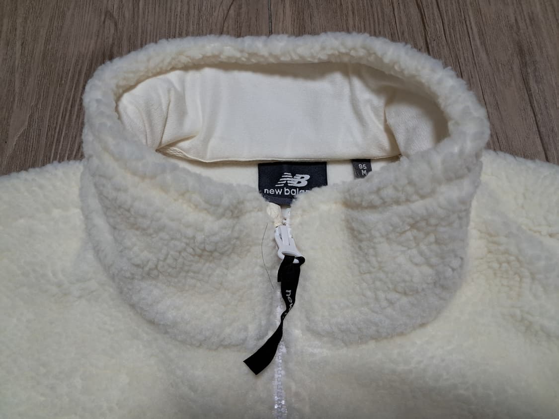 뉴발란스 뽀글이 집업 M 새상품  상품이미지5