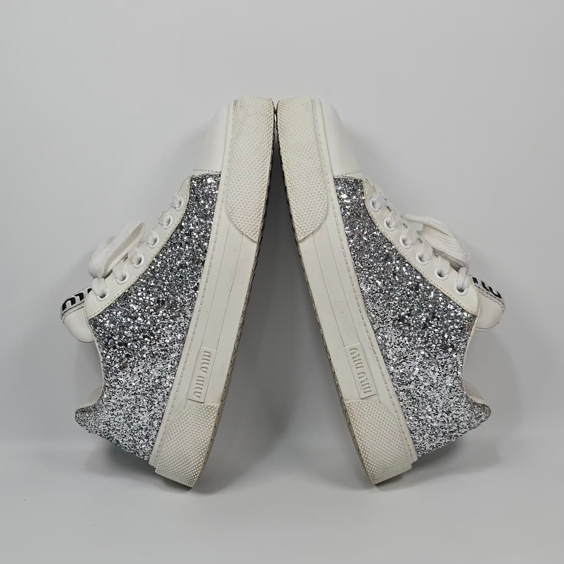 미우미우 글리터 스니커즈 ( 225 ) 상품이미지4