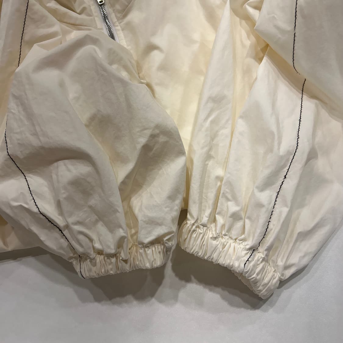 마뗑킴 아이보리 바람막이 자켓 B91 상품이미지6