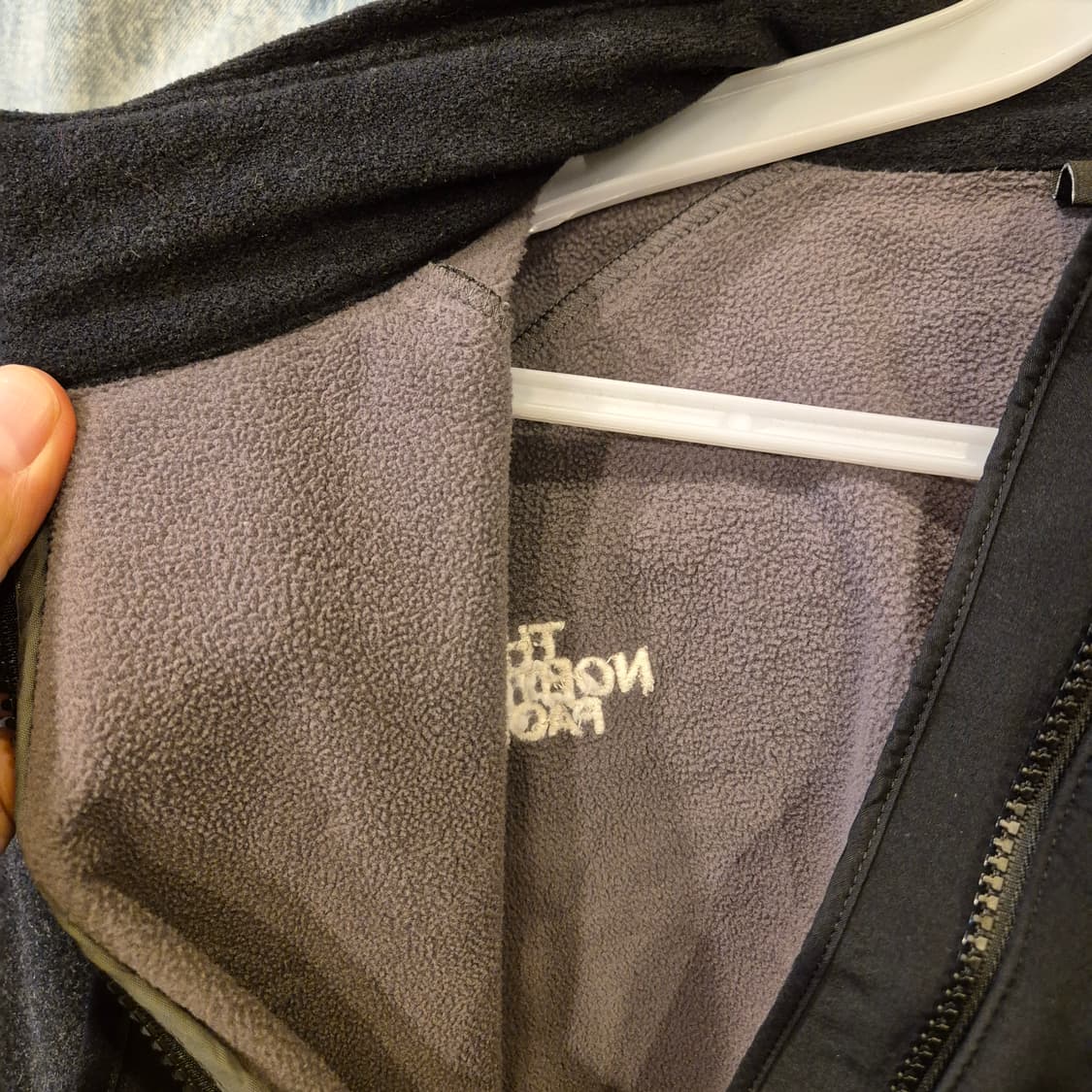 105 노스페이스 블랙 조끼 상품이미지8