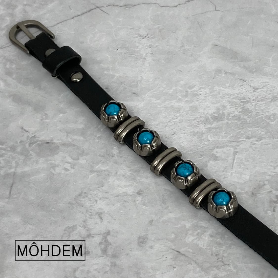 [Unisex] 스터드 빈티지 가죽팔찌 상품이미지5