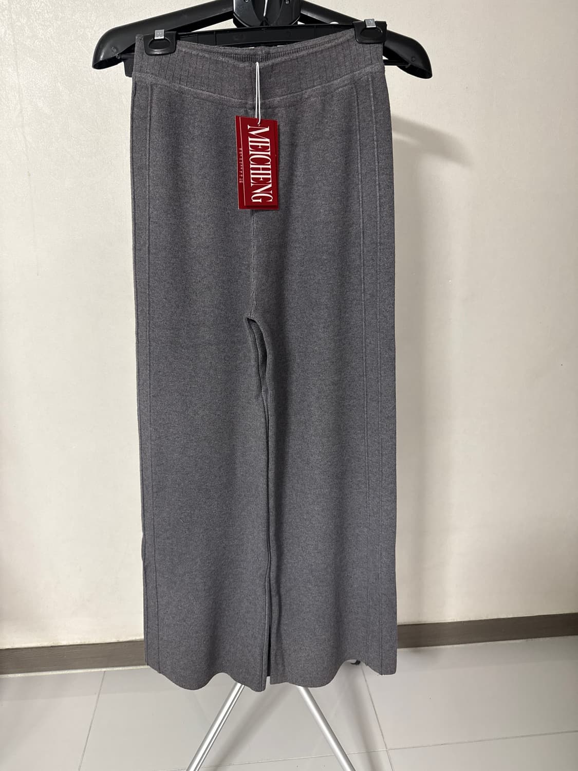 미착용 니트팬츠 두께감 있음 상품이미지2