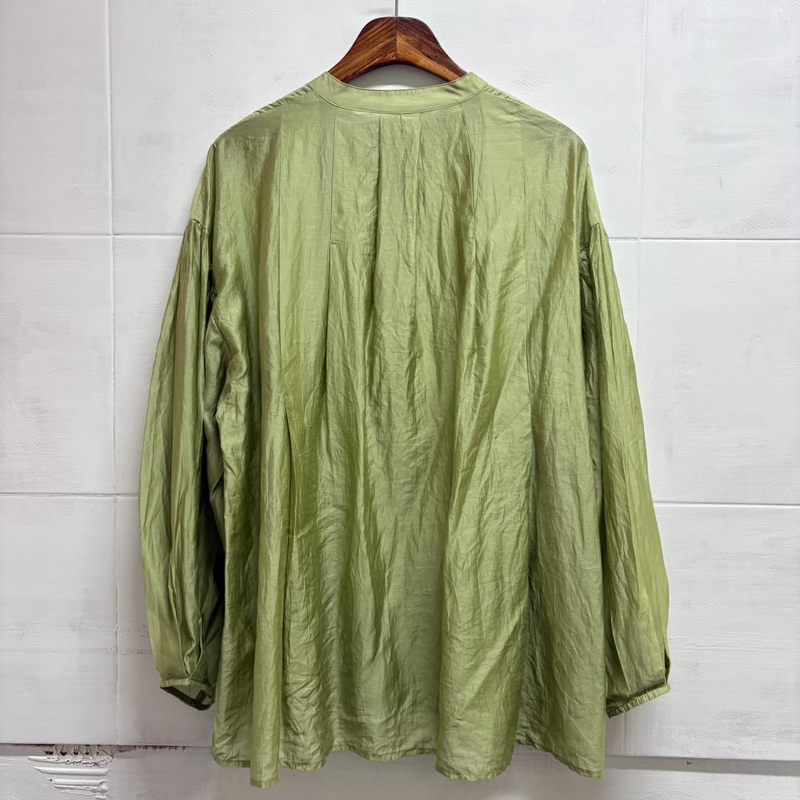 CAPRICIEUX LEMAGE 올리브 페어리 벌룬 블라우스 상품이미지5