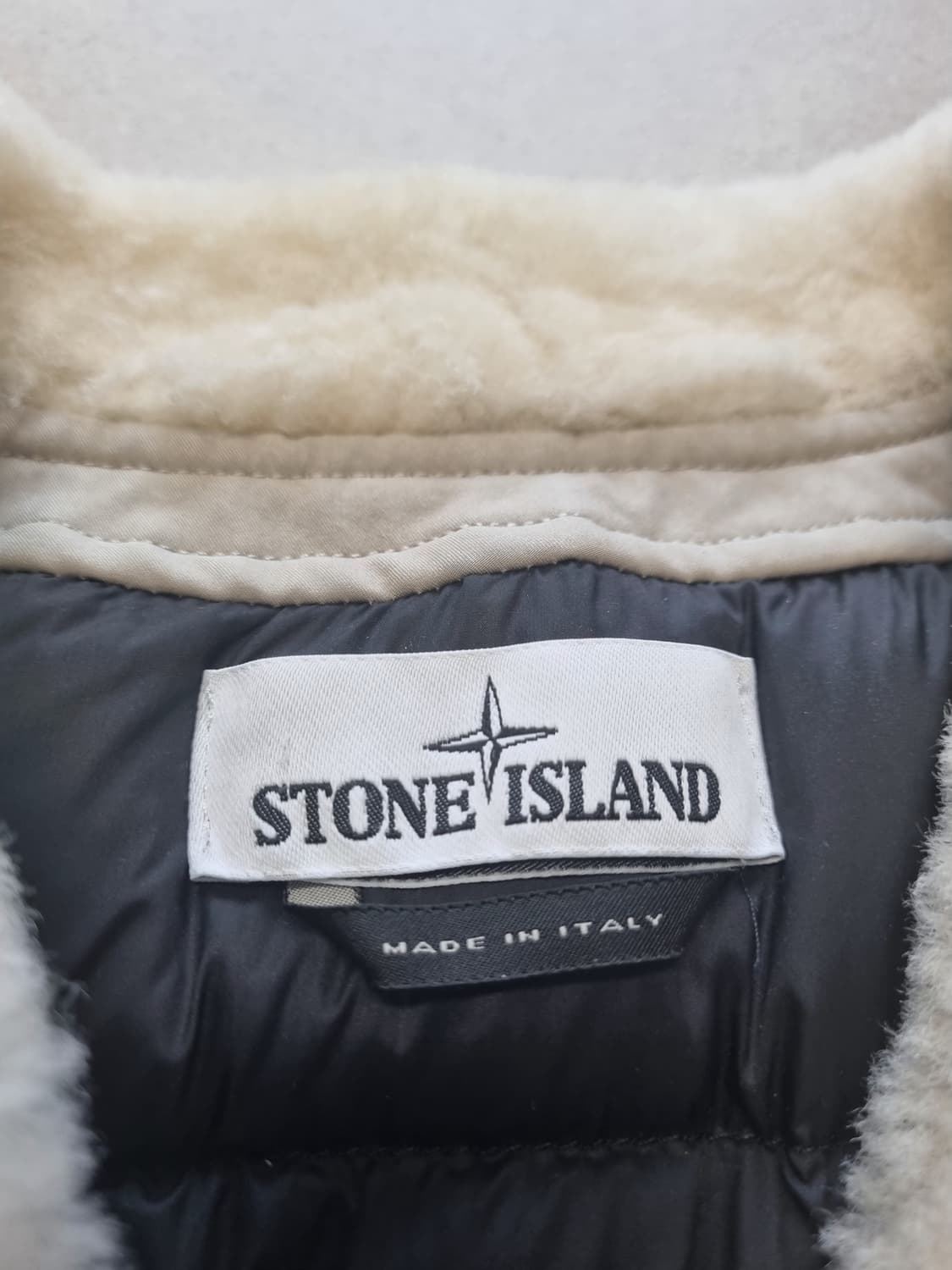 스톤아일랜드 다비드 조끼 베이지 상품이미지2