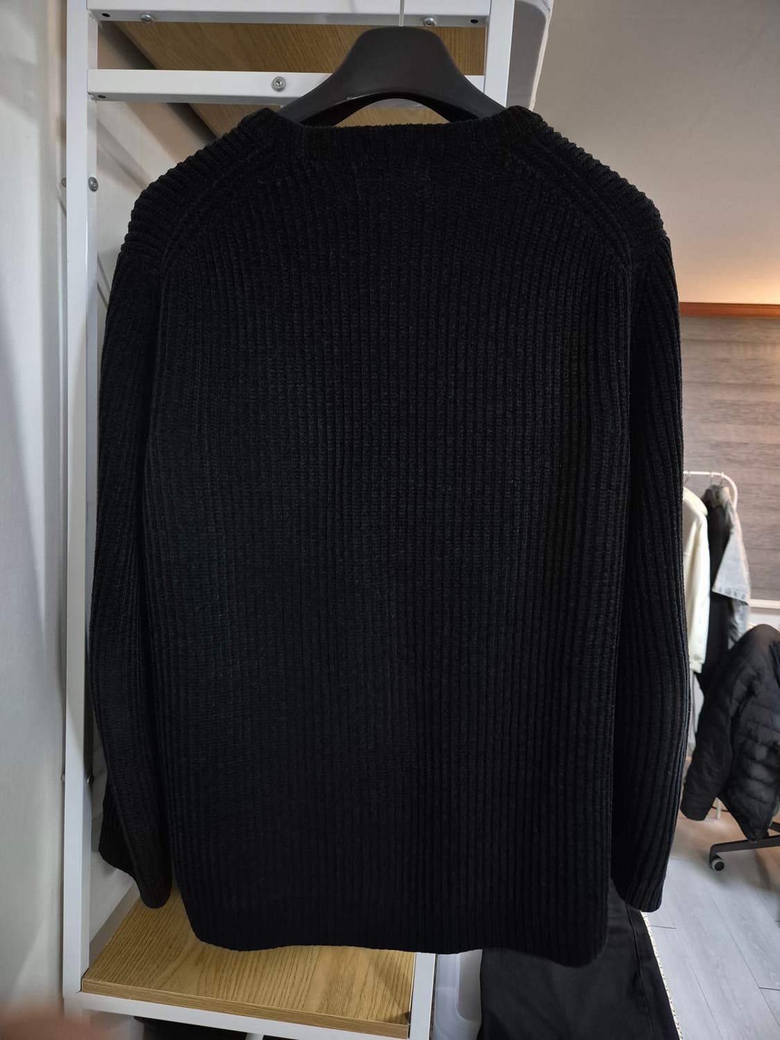 솔리드옴므 벨벳 니트 50 블랙 상품이미지2