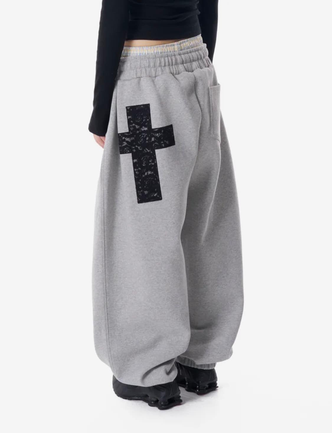 아캄 Laced CROS2 Patch Sweatpants 상품이미지1