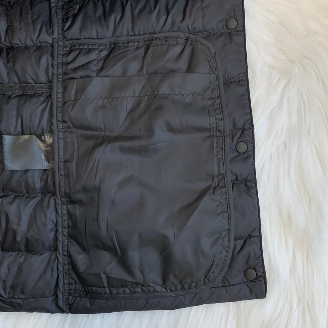 일본 유니클로 울트라 라이트다운 경량패딩조끼 1815 상품이미지6