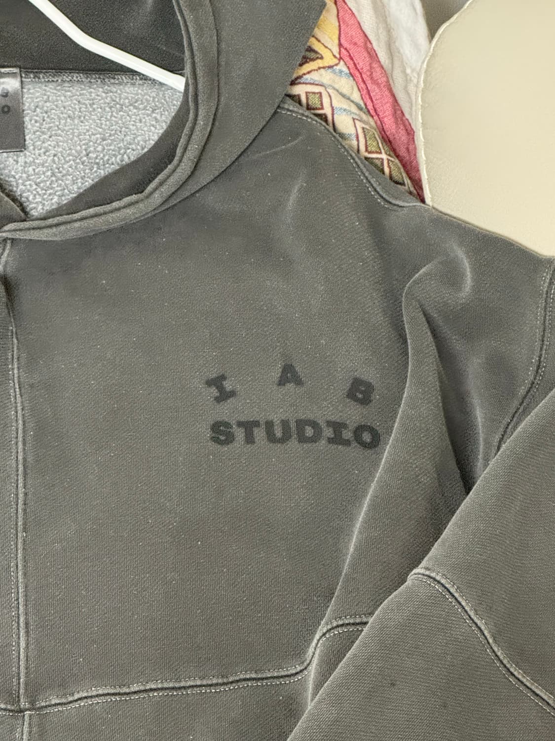 아이앱스튜디오 블록 피그먼트 후드 블랙 (XL) 상품이미지2