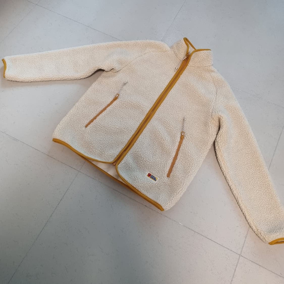 피엘라벤 플리스 자켓 아이보리 상품이미지3