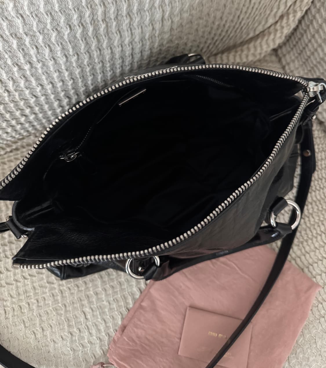 미우미우 비텔로 럭스 보우 사첼백 상품이미지7