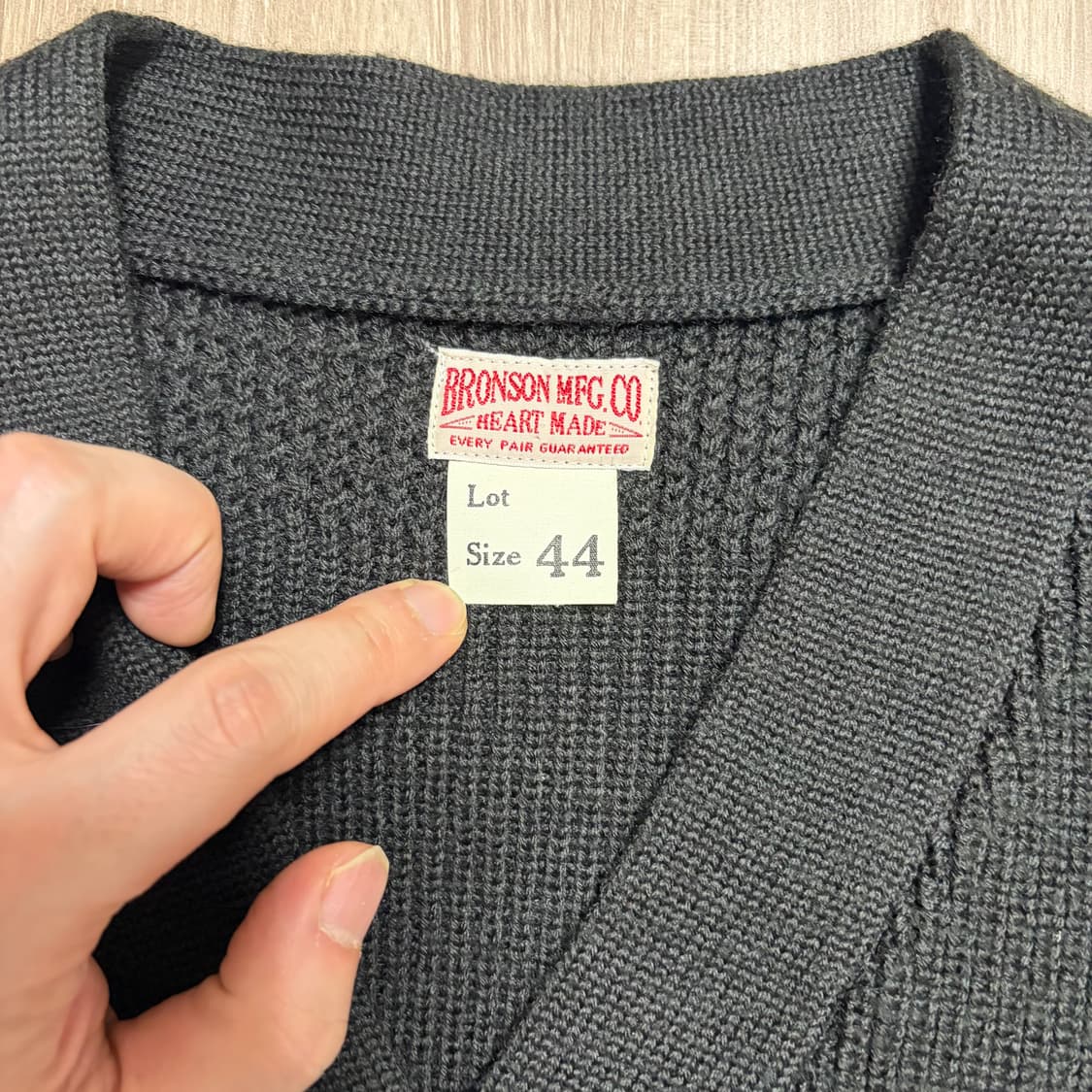 브론슨 USAAF Type A-1 V-neck Mechanics 스웨터 상품이미지2