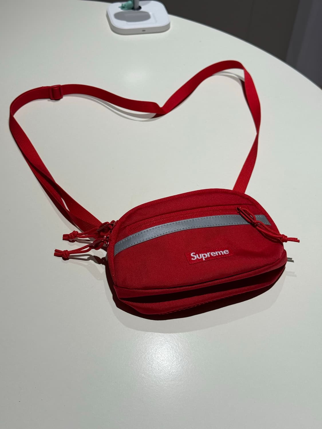 슈프림 미니 사이드백 크로스백 상품이미지2