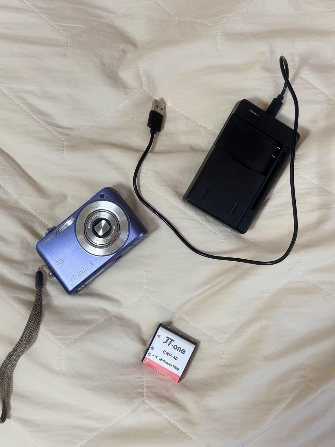 르세라핌 은채 디카 / 카시오 z1050 빈티지 디카 상품이미지1