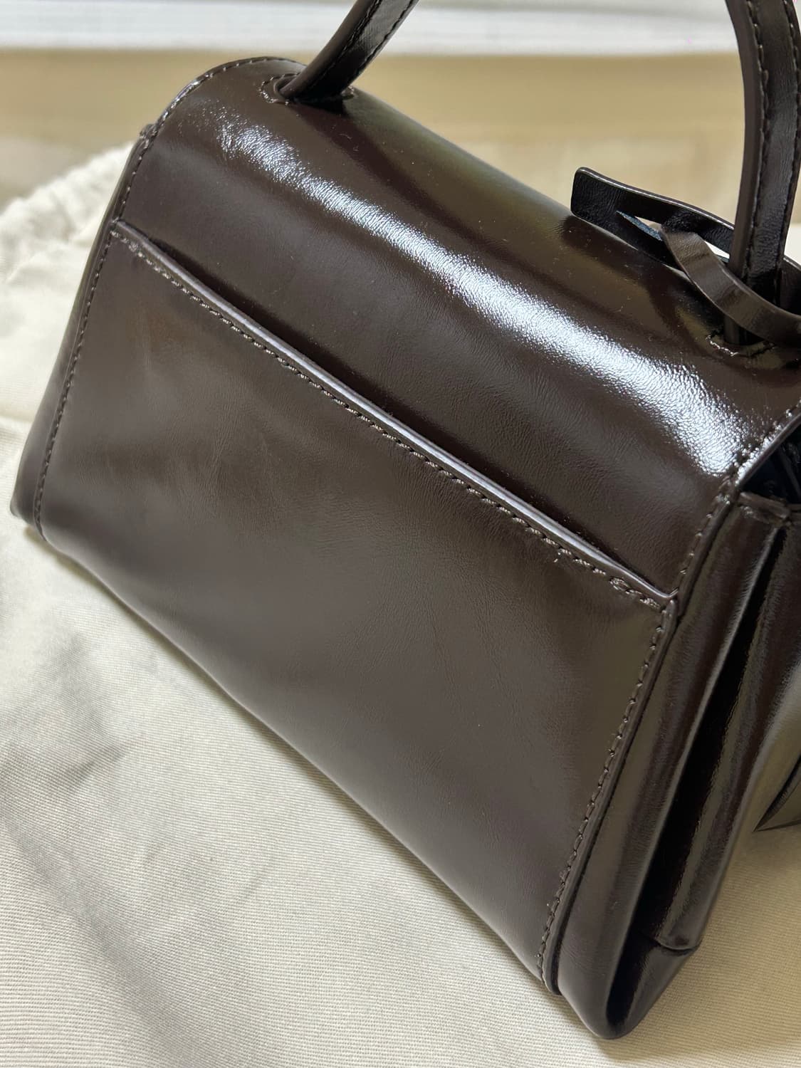 쿠론 Fermier Cross 20 브라운 크로스백 상품이미지4