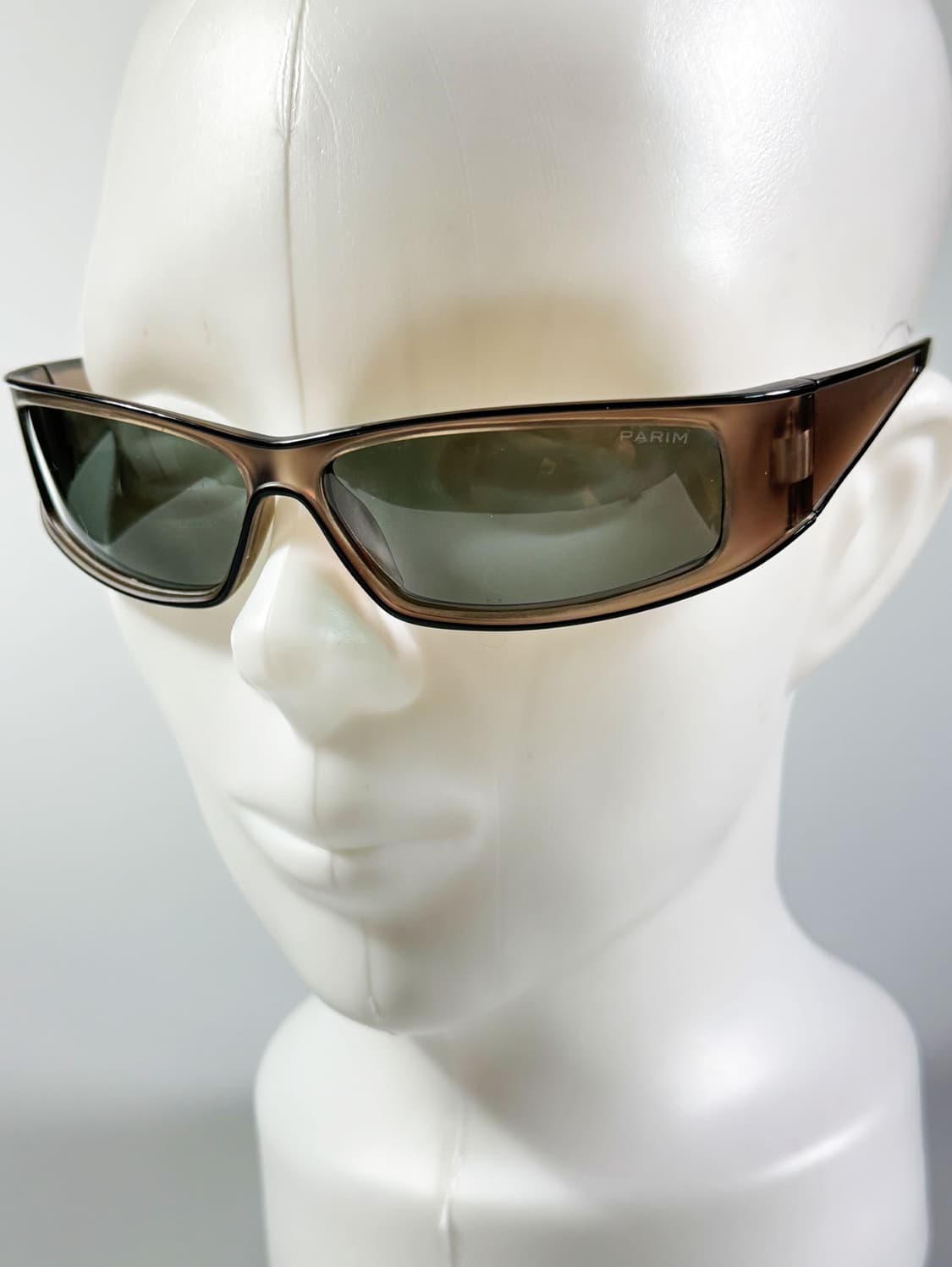 PARIM 스모크 블랙 랩어라운드 프레임 빈티지 선글라스 상품이미지8