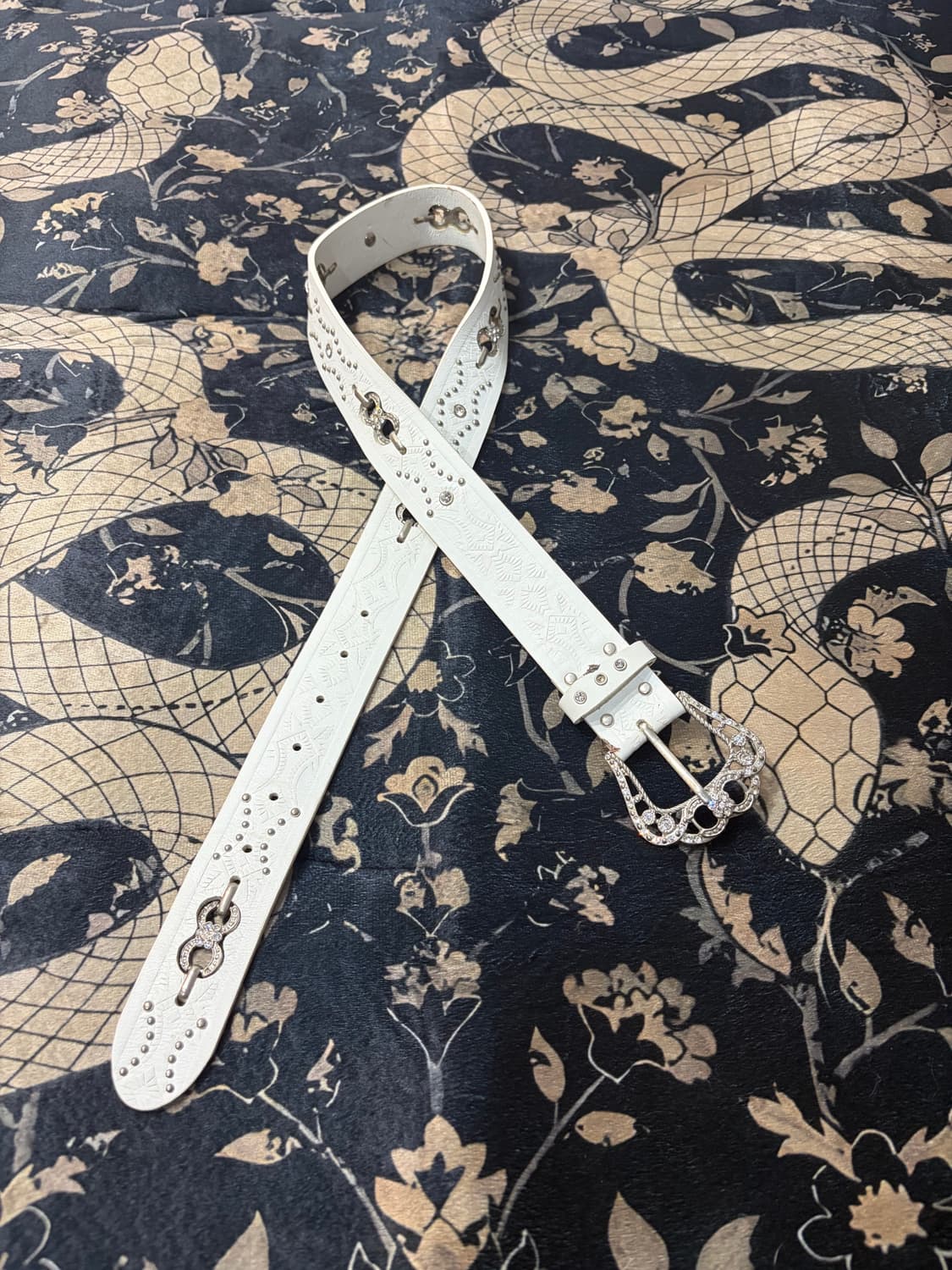 western cubic buckle detail white belt 상품이미지1