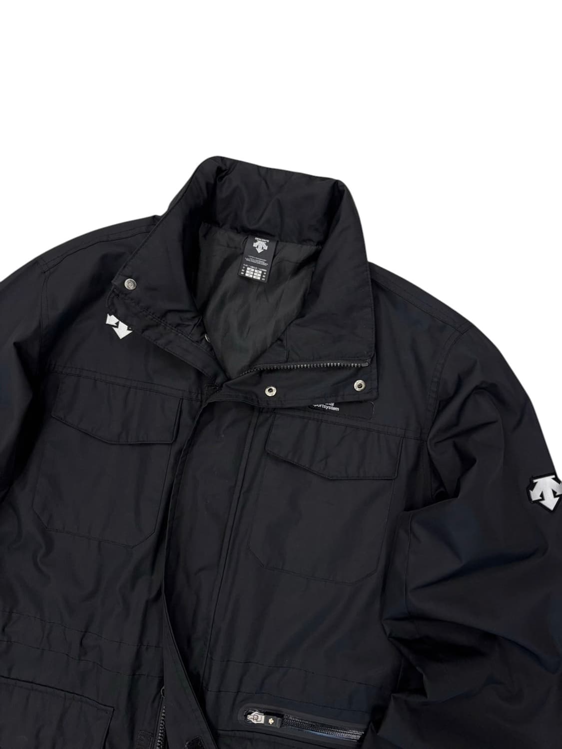 데상트 바람막이 (XL)  상품이미지2