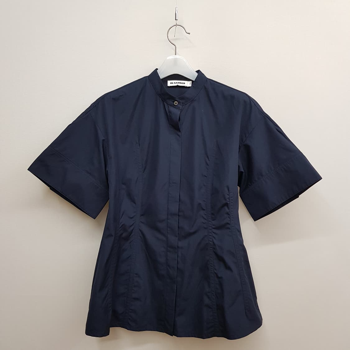 질샌더(JIL SANDER) 미니멀 반팔 플레어 셔츠 36사이즈 상품이미지1