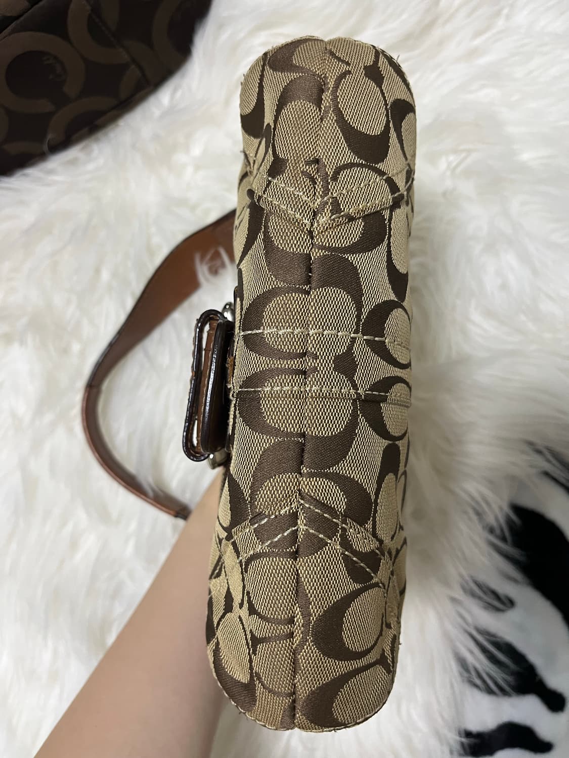 vintage coach shoulder bag 상품이미지4