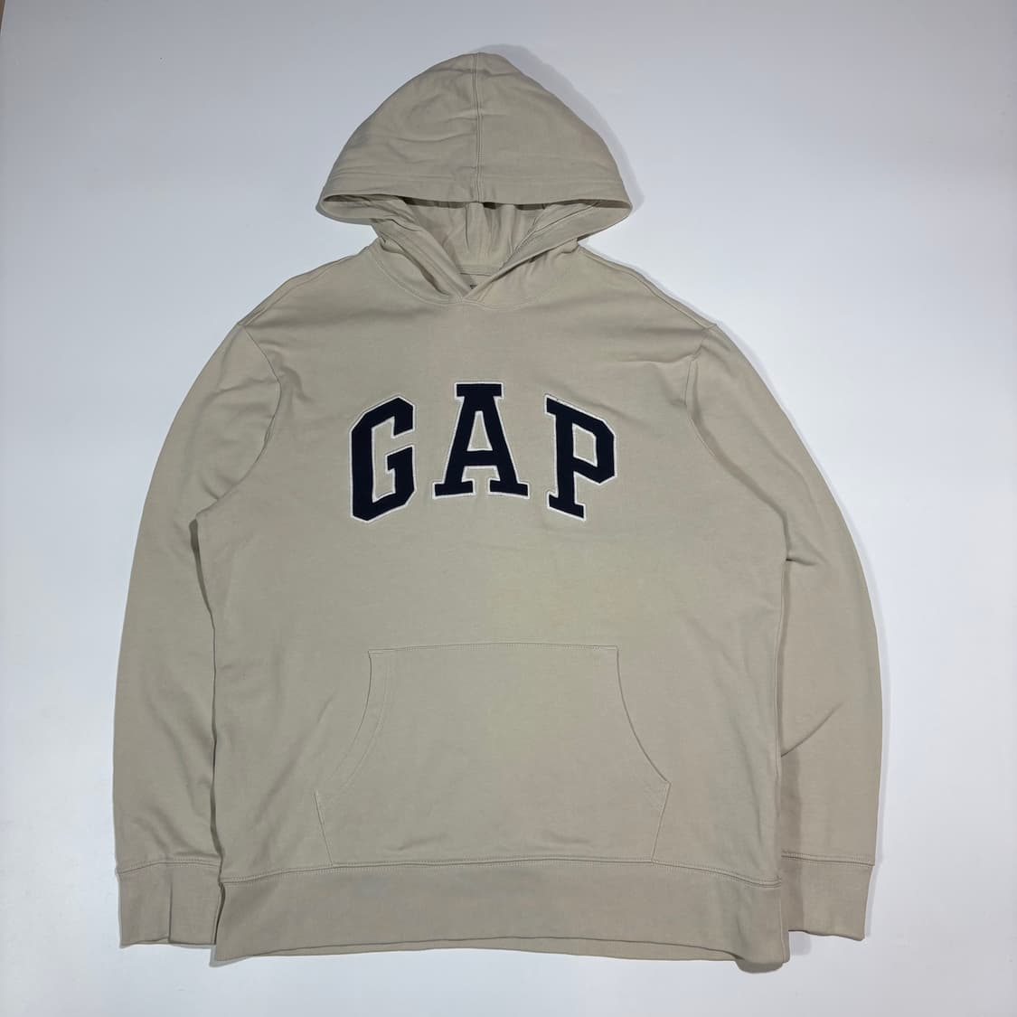 갭 베이지 로고 후드티 상품이미지1