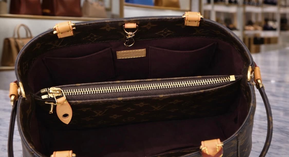 [S급] 루이비통 몽테뉴 모노그램 캔버스 MM 판매합니다!!! 상품이미지3