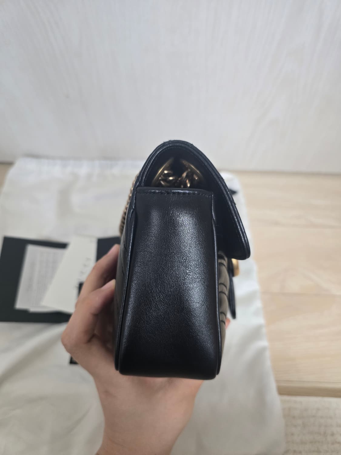 구찌 마몽 마틀라세 블랙 스몰 체인백 상품이미지4