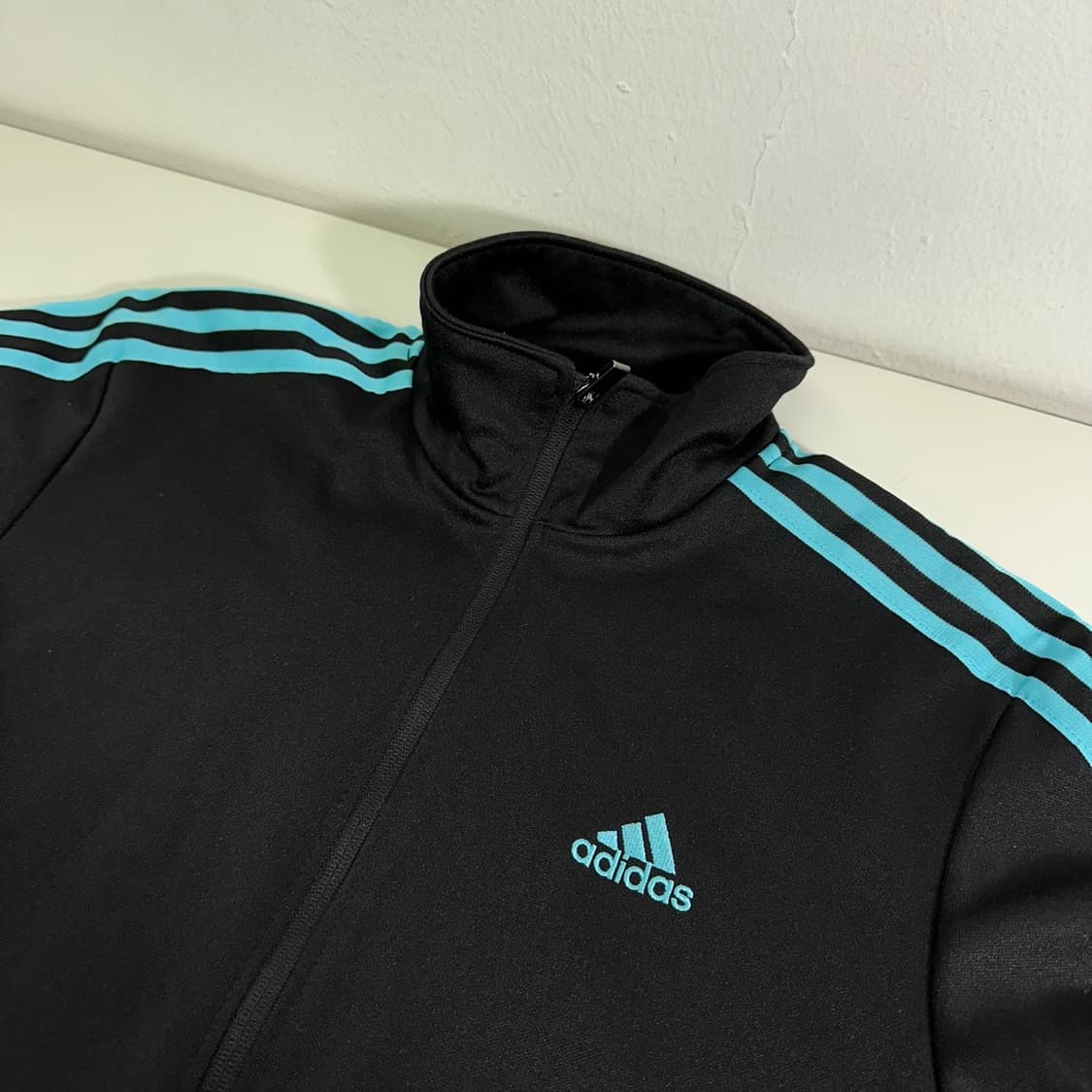 100 아디다스 블랙 민트 트레이닝 트랙탑 집업 져지 상품이미지3