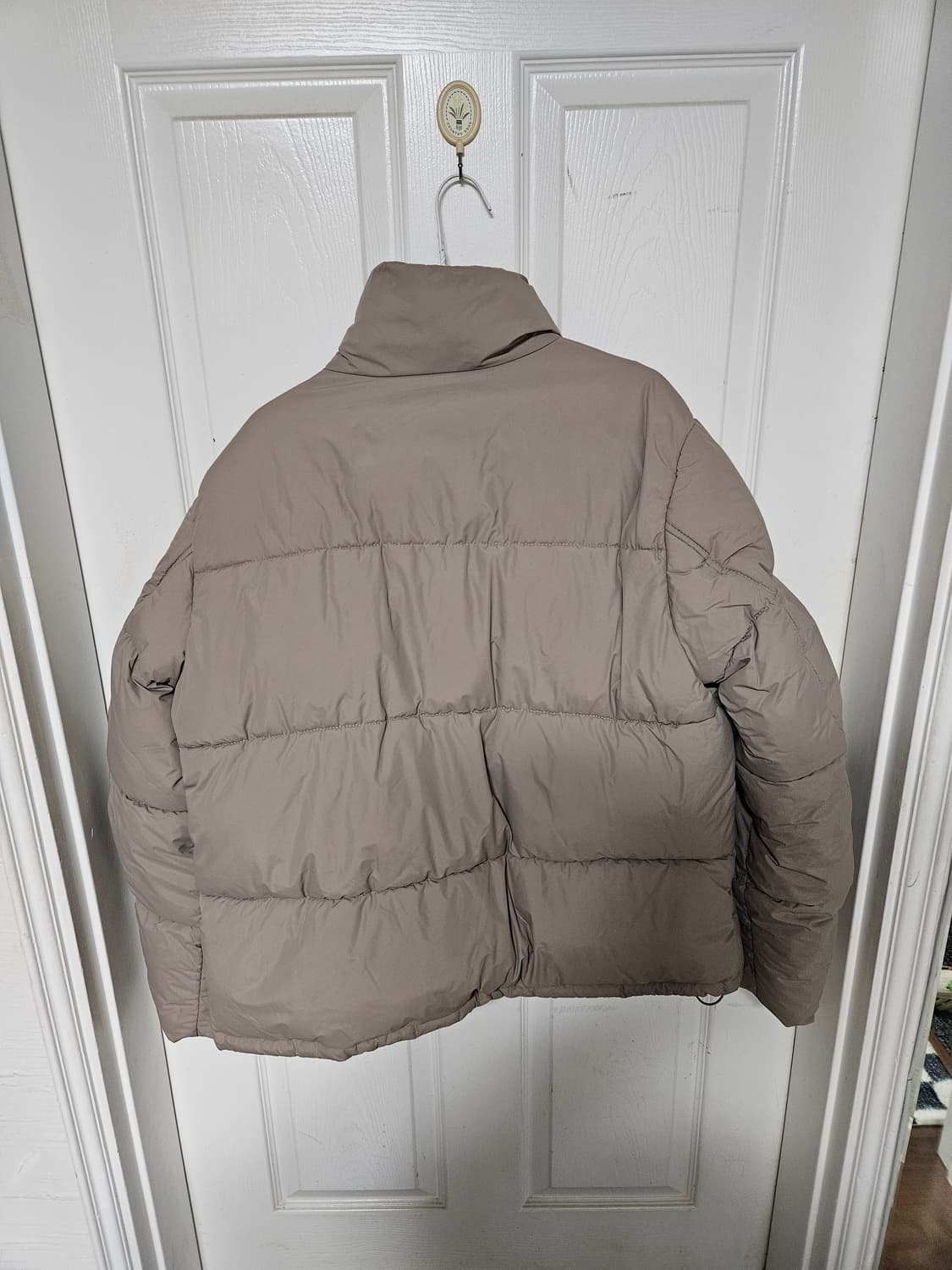 지오다노 숏 푸파 패딩 (95, 아몬드버프) 상품이미지2