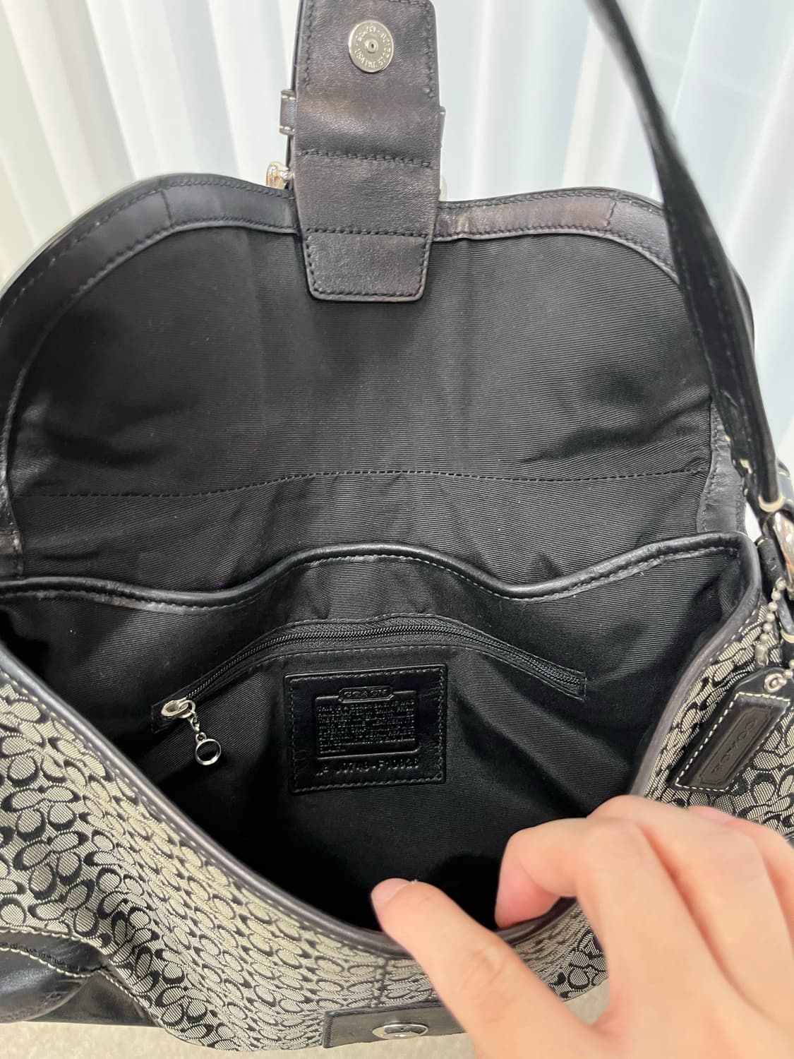 Coach Basic Shoulder Bag 상품이미지9