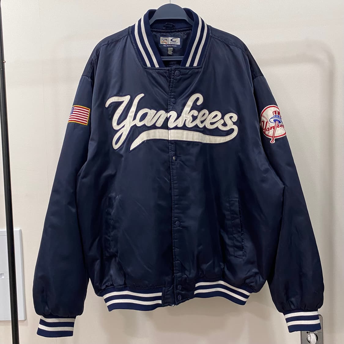 G-Iii 스포츠 뉴욕 양키스 스타디움 바시티 점퍼 상품이미지1